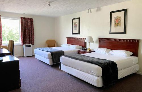 Fredericton Hotel | The Fort Nashwaak Motel