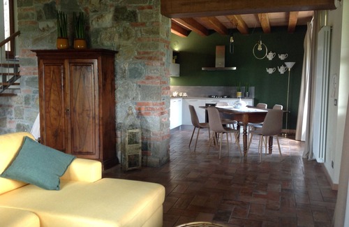 Roppolo House | The fountain country house surrounded by nature