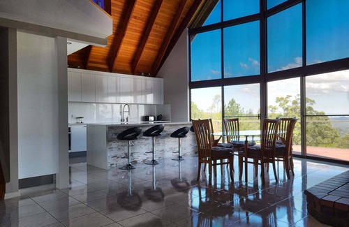 Ocean View House | The Four Bedroom Chalet at The View
