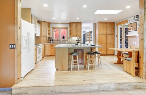 Morrison House | The Four Pines Whole Unit
