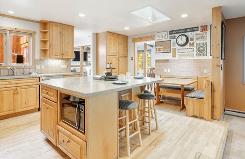 Morrison House | The Four Pines Whole Unit