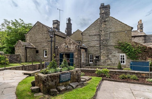 Hollow Meadows Hotel | The Fox House by Innkeeper's Collection