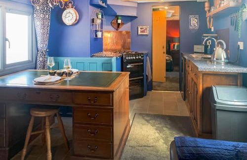 Chappel House | The Fox - Uk48554