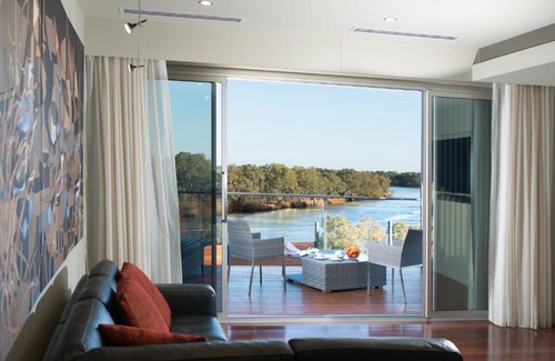 Paringa Cabin | The Frames