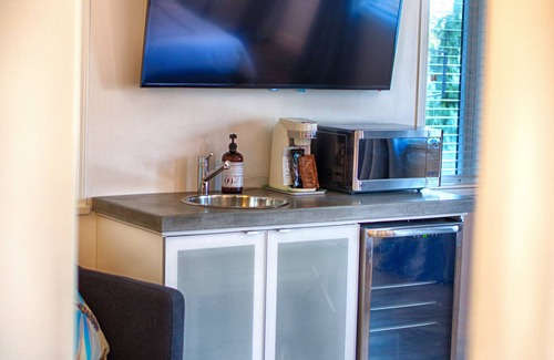Ucluelet House | The Francis Boutique Inn