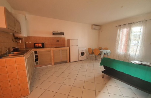 Saint-Louis Apartment | the Frangipani Apt T2