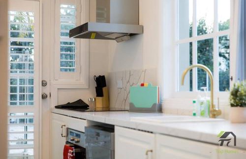 Gordon Apartment | The French Country Cabin in Gordon