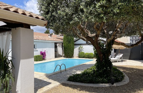 Beziers House | The French House
