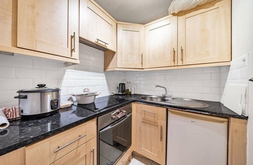 Guildford Apartment | The Friary House - Central Guildford Personal 1 Bedroom Private Apartment