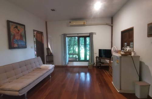 Pak Chong Bed & Breakfast | The Frog Khaoyai
