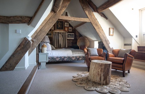 Shipton Oliffe Hotel | The Frogmill