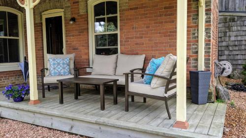 Mono Bed & Breakfast | The Front Porch Room of a 140-Year-Old Victorian House