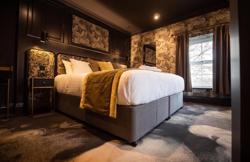 Durham Apartment | The Funky Monk