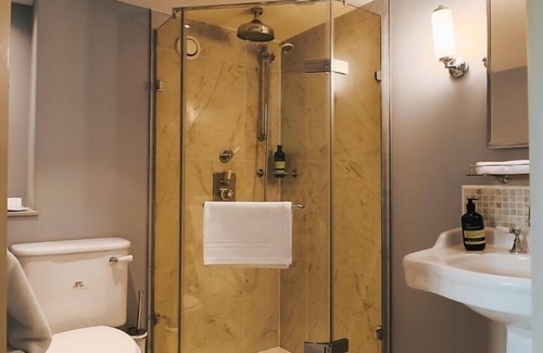 Armscote Hotel | The Fuzzy Duck