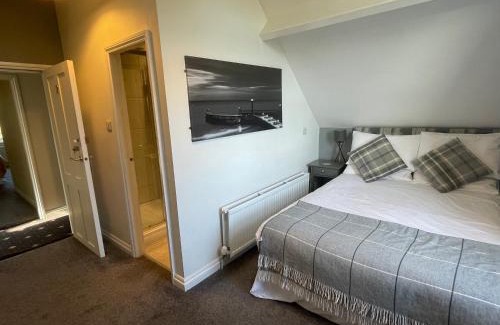 Fylingthorpe Hotel | The Fylingdales Inn