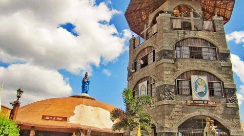 Santo Tomas Apartment | The G-Suite Transient House