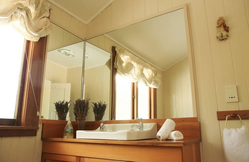 Picton House | The Gables B&B