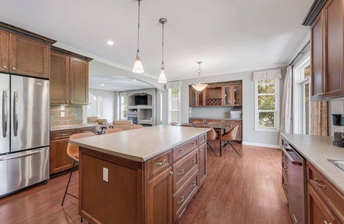 Fleetwood House | The Galena | 5 Beds | Family | A/C