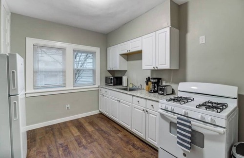 Cleveland Apartment | The Gallery House - Art curated by local artist!