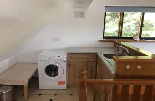 Welwyn House | The Game Keepers Lodge rural & good for isolation