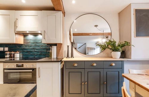 Leafield House | The Gamekeeper's Cottage - Stunning 2 Bed
