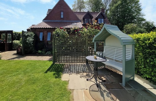 Neatishead Cottage | THE GARDEN APARTMENT - 28342