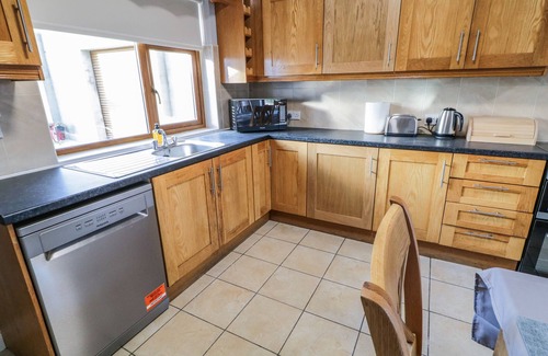 Newry Cottage | THE GARDEN COTTAGE, family friendly, with a garden in Crossmaglen