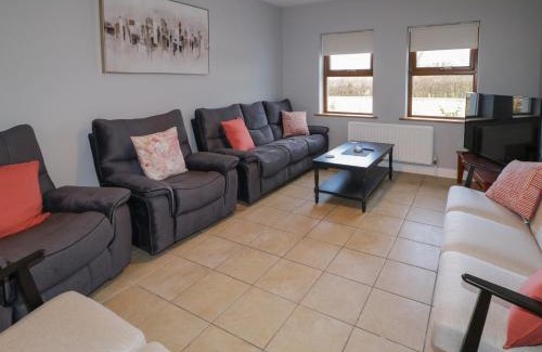 Newry House | The Garden Cottage
