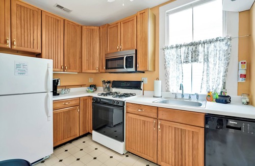 Wilmington Historic District Apartment | The Garden District Flat