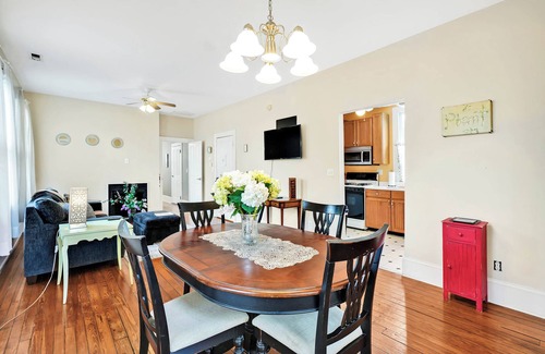 Wilmington Historic District Apartment | The Garden District Flat