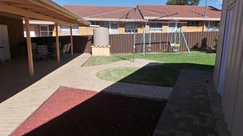 South Tamworth House | The Garden House