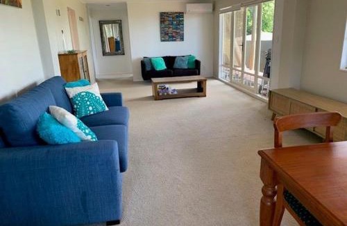 Oneroa Apartment | The Garden Room by Waiheke Pure