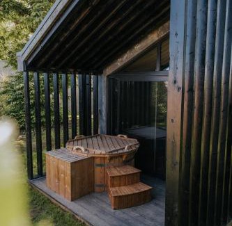 Newton by the Sea Cabin | The Garden Rooms