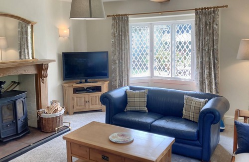 Hayton House | The Gardener's Cottage, near Brampton & Hadrian's Wall, pets welcome, gardens