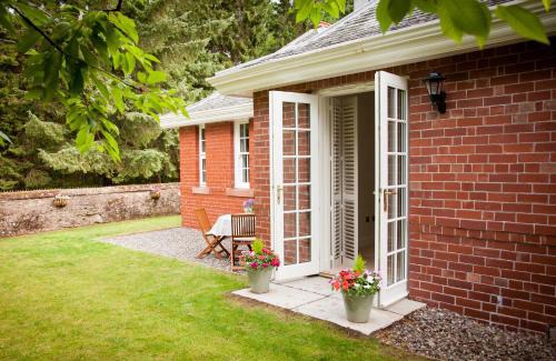 Dunblane House | The Gardener's Cottage