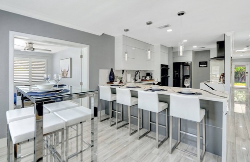 Miami Gardens House | The Gardens: Luxe, Pool, Mins to Hard Rock Stadium