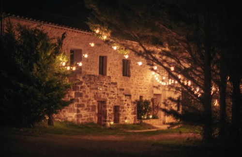 Floressas Apartment | The Gardens of Light B&B