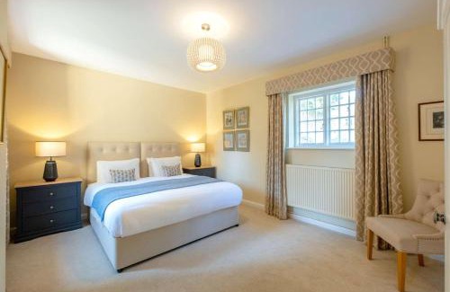 Apethorpe House | The Gate House