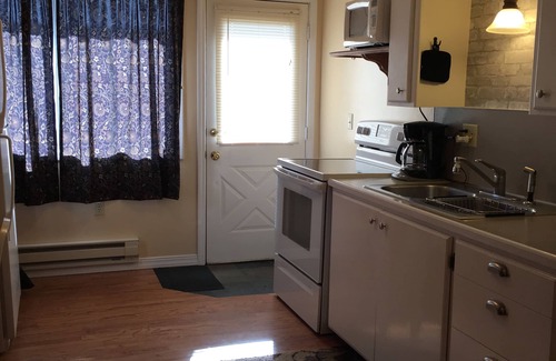 Burley Apartment | The Gate House in Burley Suite #4