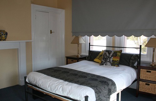 Beechworth House | The Gatehouse @ Beechworth