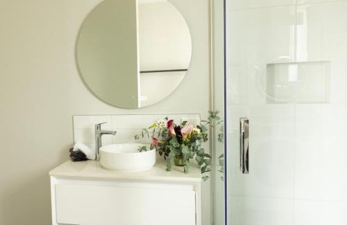 Clevedon House | The Gatehouse