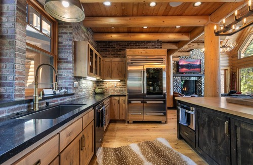 Ponderosa Palisades House | The GatherHouse at Schaffer's Mill, Golf and Exclusive Club Amenities!