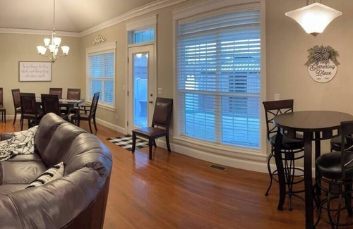 Rexburg House | The Gathering Place: 5-BDRM Mega hot tub sauna