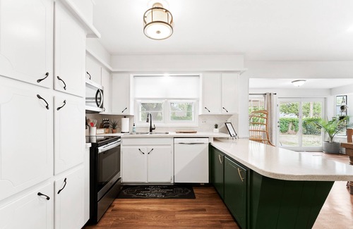 Lubbock House | The Gathering Place - Boho Getaway Perfect For Family Stays!