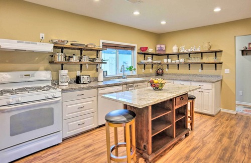 Brenham House | 'The Gathering Place' Brenham Home on 6 Acres