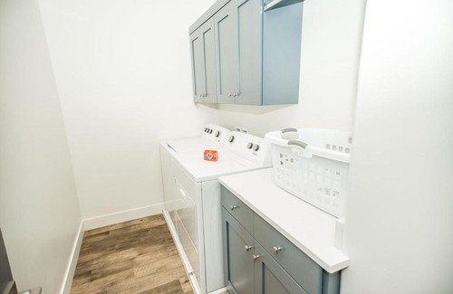 Washington Fields Apartment | The Gathering Place by Freedom Vacation Rentals