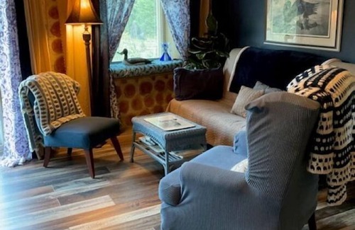 Limerick Bed & Breakfast | The Gathering Place on Golden Ponds