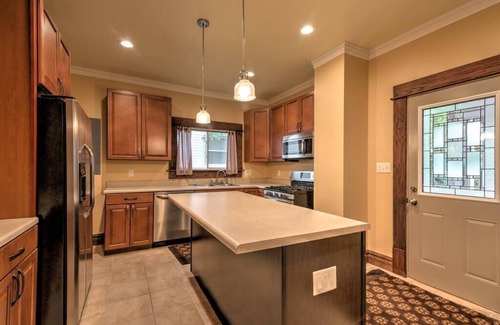 Terre Haute House | The Gatsby House : Historic Gem