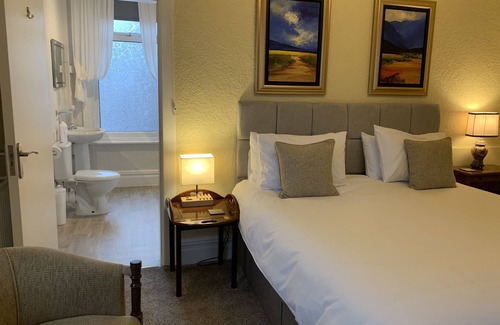 Lytham St. Anne's Bed & Breakfast | The Gaydon B&B