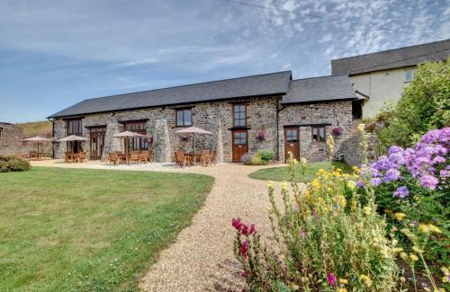 Tiverton House | The Gearing